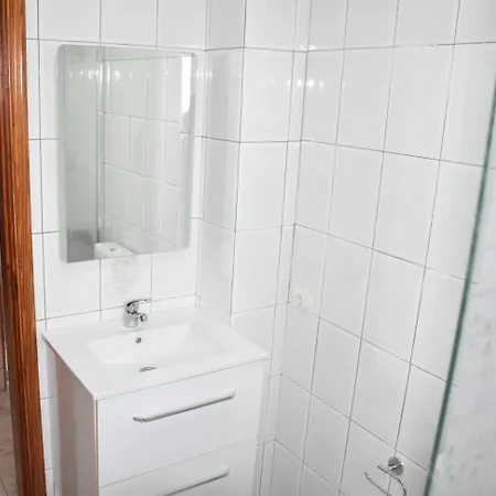 Nicolosa Lägenhet *